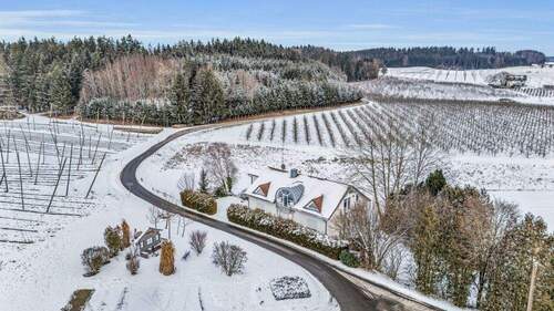 Luftbild - Mehrfamilienhaus, Wohnhaus mit 231,00 m&sup2; in Ravensburg zum Kaufen