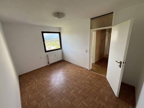 Zimmer 2 - 