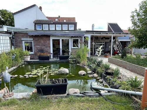 Aussenansicht ab Garten - 7 Zimmer Doppelhaushälfte zum Kaufen in Niedersachsen - Hemmingen