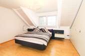 Dachgeschoss Schlafen 2-1 - 