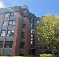 Helle 2 Zimmer Dachterrassenwohnung in gepflegter Umgebung in D-Benrath! - Düsseldorf