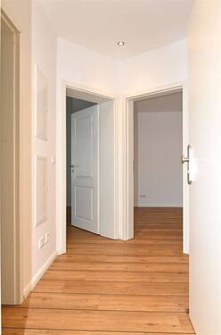 Flur - 2 Zimmer Etagenwohnung in Stralsund