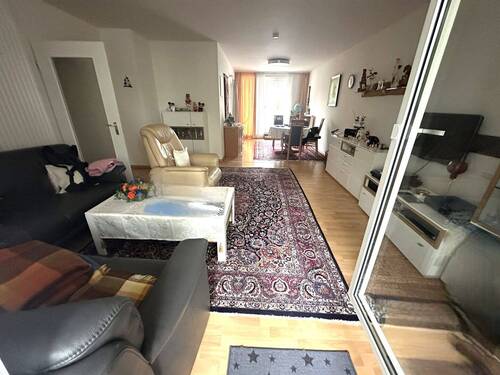 Zugang Balkon- Wohnzimmer - 
