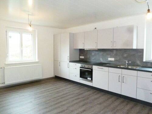 Wohnküche - 3 Zimmer Etagenwohnung zur Miete in Friedrichshafen