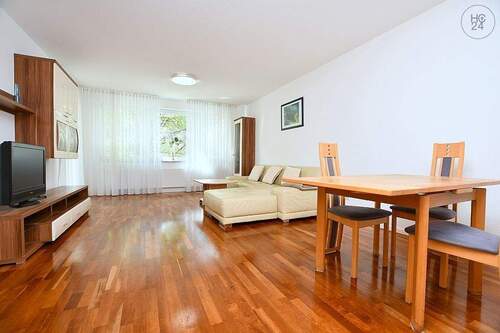 Bild1 - Frisch renoviert: Sonnige, voll möblierte Wohnung in Stuttgart West