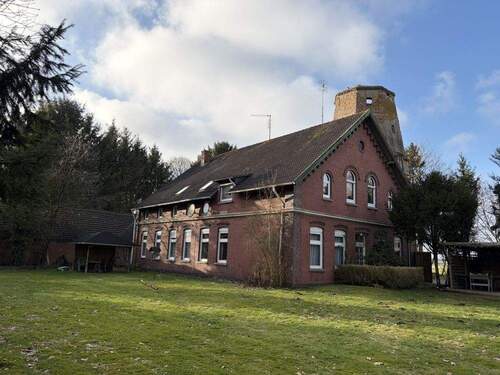 Blick zum Haus und zur ehem. Mühle - 9 Zimmer Mehrfamilienhaus, Wohnhaus zum Kaufen in Rastede