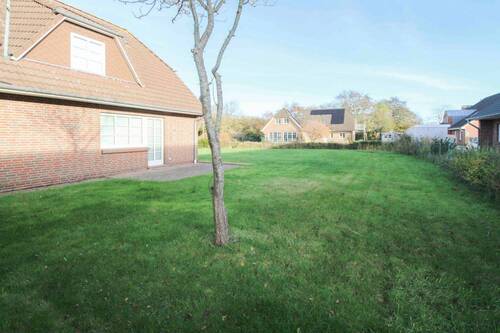 viel Platz für Gartengestaltung - 