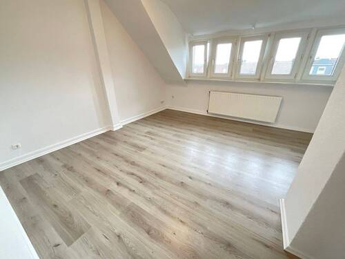 Wohnzimmer - 2 Zimmer Etagenwohnung zur Miete in Hagen