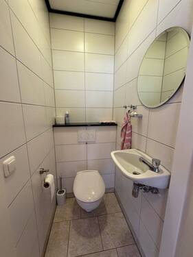 Gäste WC - Bungalow mit 135,00 m&sup2; in Mönchengladbach zum Kaufen