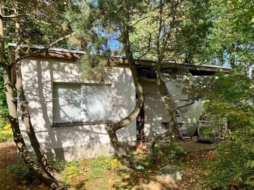 Kleines Bestandsgebäude - Grundstück in Borgsdorf