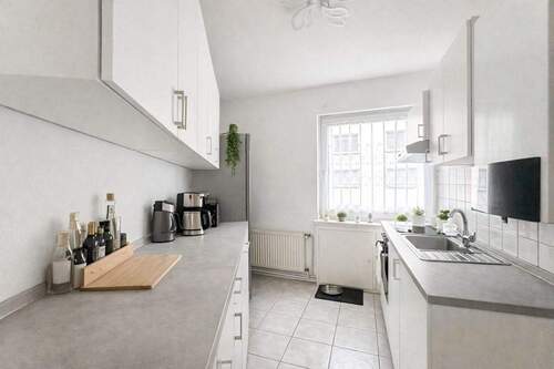 Küche - 2 Zimmer Etagenwohnung zum Kaufen in Düsseldorf