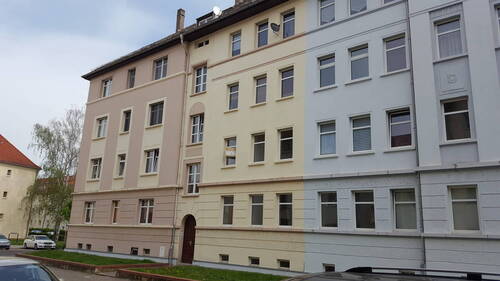 Hausansicht - Großzügige 2 Raum Wohnung in Leipzig