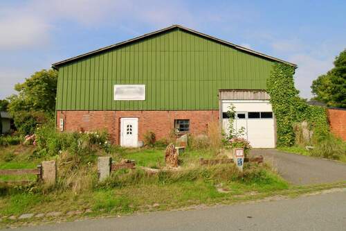 Bild 2 - 5 Zimmer Mehrfamilienhaus, Wohnhaus zum Kaufen in Almdorf