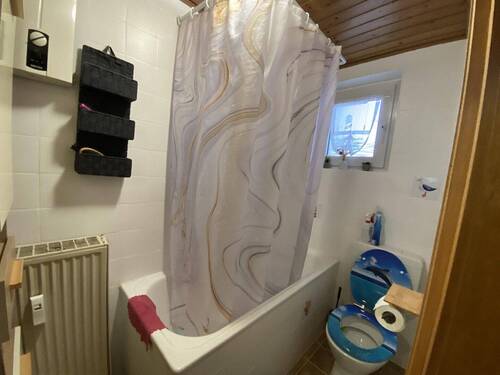 Wohnung EG Bad - 