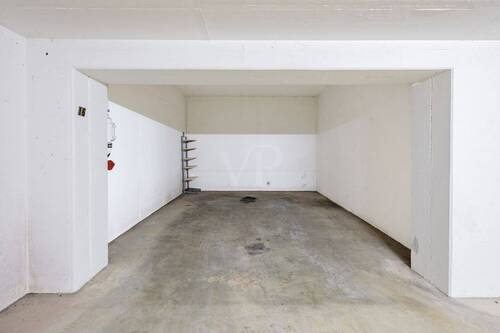 Tiefgaragenstellplatz - 