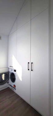 Abstellraum mit Waschmaschine - 4 Zimmer Einfamilienhaus zum Kaufen in Retzstadt
