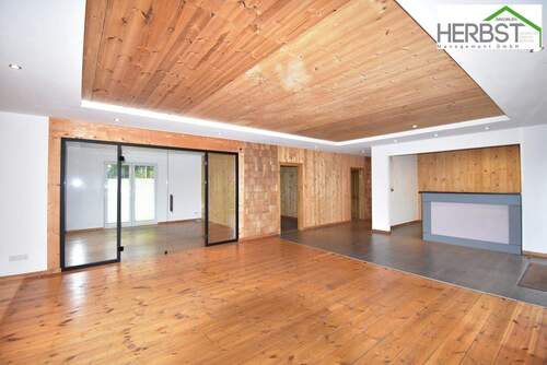 Empfang/Zentrale Fläche/Meeting - Attraktive Bürofläche zur Miete im Gewerbegebiet