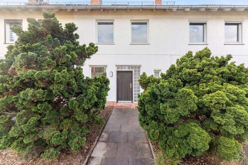 Eingang - Reihenhaus in Bovenden - grundsolide, gemütlich, viele Gestaltungsmöglichkeiten