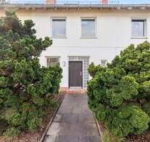 Reihenhaus in Bovenden - grundsolide, gemütlich, viele Gestaltungsmöglichkeiten