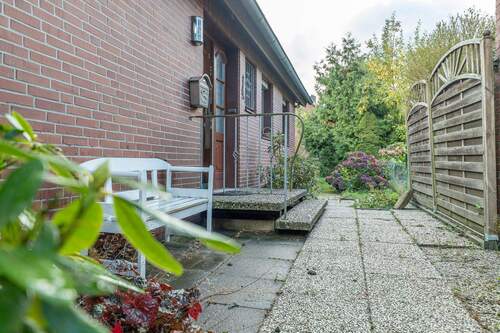 Haustür - 4 Zimmer Einfamilienhaus zum Kaufen in Horneburg