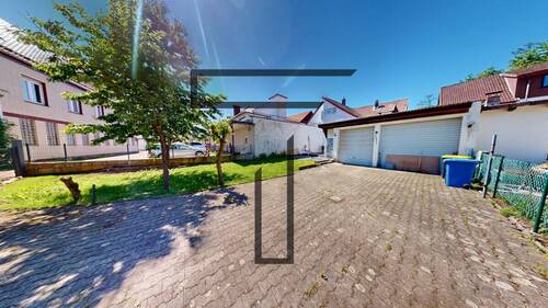 Bild 1 - Zentrumsnahes Ein- Zweifamilienhaus mit XXL Garage in 37431 Bad Lauterberg im Harz