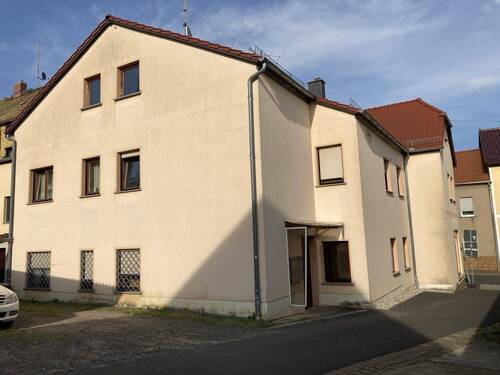 Rückseite - Mehrfamilienhaus, Wohnhaus mit 371,00 m&sup2; in Dahlen zum Kaufen