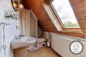 Kleines Bad im Dachgeschoss - 