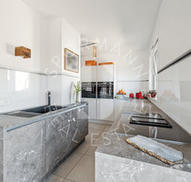 Hochwertige 4-Zimmer-Wohnung mit zwei Balkonen in gefragter Wohnlage - Düsseldorf Heerdt