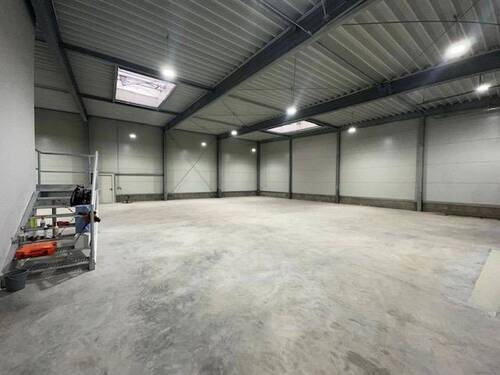 Bild 2 - Halle zur Miete in Halle