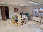 Büroraum vorne 1. OG - 