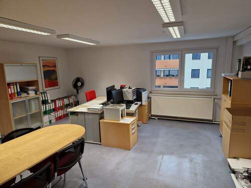 Büroraum hinten 1. OG - 