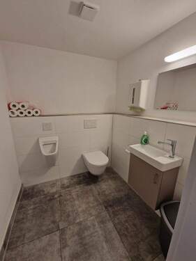 Herrentoilette 1. OG - 