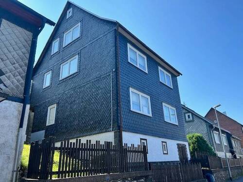 IMG_0174.jpg - 7 Zimmer Mehrfamilienhaus, Wohnhaus in Neuhaus am Rennweg