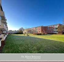 Bestens geschnitten, herrlich ruhig, sonniger Süd-Balkon zum Garten und Kfz-Stellplatz am Haus - Hamburg Schnelsen