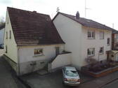 Nebengebäude - Mehrfamilienhaus, Wohnhaus in Mehlbach