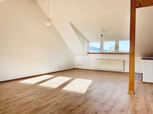 Bild 3 - 3 Zimmer Etagenwohnung in Bollschweil