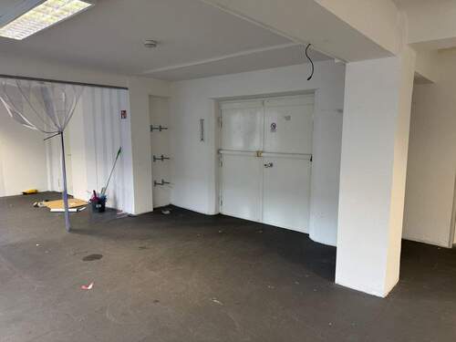 Zugang zum Lastenlift - Büro mit 165,00 m&sup2; in Hamburg zur Miete