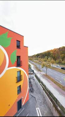 Ausblick - Sonnige 3-Zimmer Wohnung mit Balkon, Fussbodenheizung in Berlin Biesdorf
