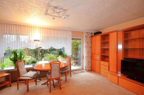 Wohnzimmer 1 - Mehrfamilienhaus, Wohnhaus mit 181,10 m&sup2; in Berlin zum Kaufen