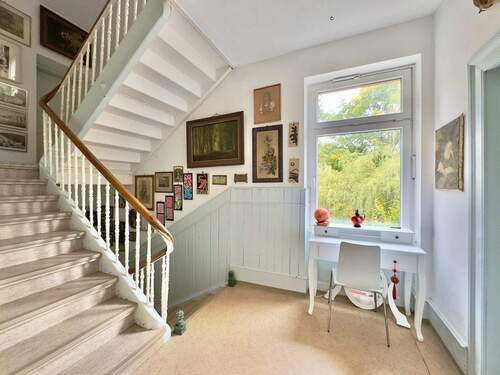 Treppenhaus 2. OG.jpg - 