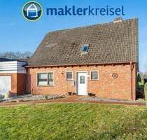 Einfamilienhaus mit Garage und großem Grundstück in Ardorf - Wittmund OT Ardorf