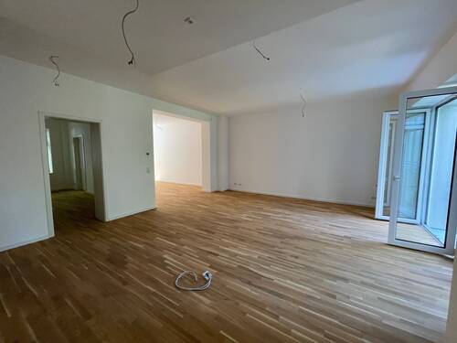 Küche mit Kochinsel .JPG - 