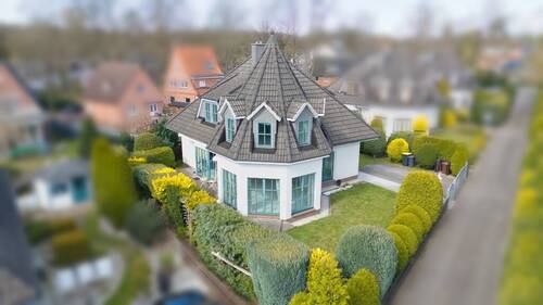 Luftaufnahme - 4 Zimmer Einfamilienhaus in Wentorf /bei Hamburg