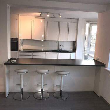 72e4aa5d-d7d9-4a28-ac64-4965ce5e4938.jpg - 