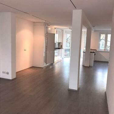 556ae570-274f-4a34-8fb8-b23e8798bfce.jpg - 