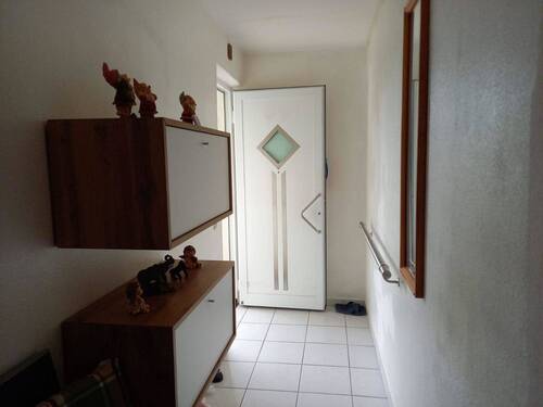 Diele - 4 Zimmer Etagenwohnung in Gochsheim