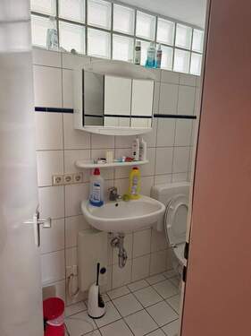 2145764C-6AE1-40D5-B3DD-0A7FEF146841 - 