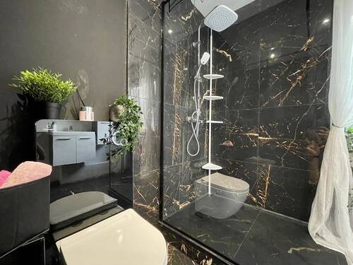 04c_OG-Bad Large.jpeg - 