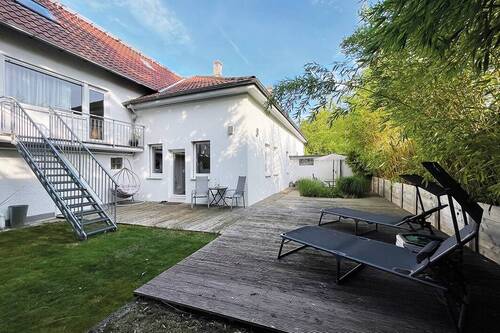 Rückansicht mit Garten - Auktion 11.06.2026 - Attraktives Gebäudeensemble in Mainz - teilweise vermietet