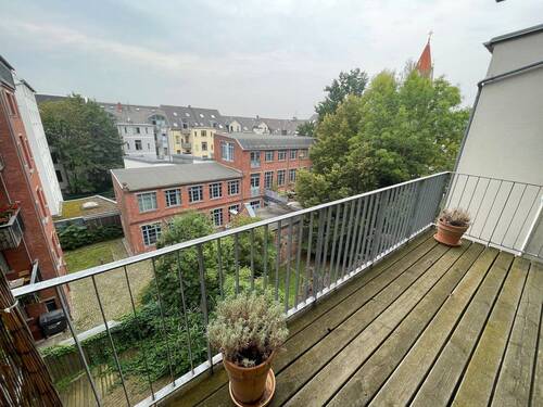 Aussicht.JPG - Exklusiv, zentrumsnah und verkehrsgünstig - Echtholzparkett - EBK